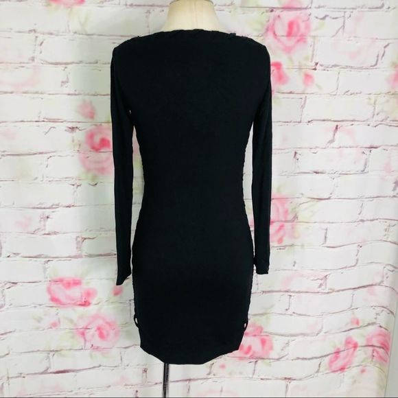 Bailey 44 long sleeve black bodycon dress - Picture 7 of 13